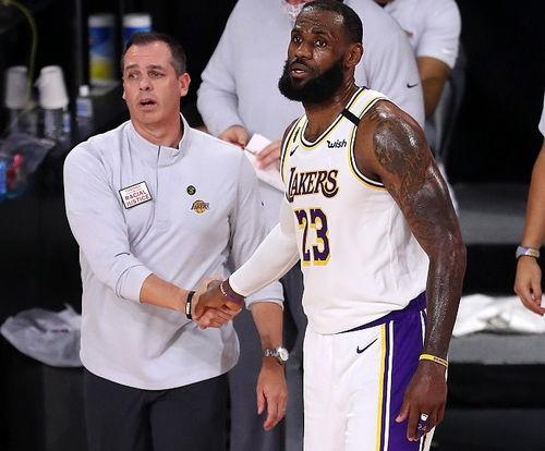 老汪爆料大衣哥视频播放,大衣哥视频播放背后的惊人真相  第3张 老汪爆料大衣哥视频播放,大衣哥视频播放背后的惊人真相  第3张