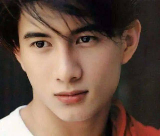 吴奇隆出道前爆料视频  第2张 吴奇隆出道前爆料视频  第2张